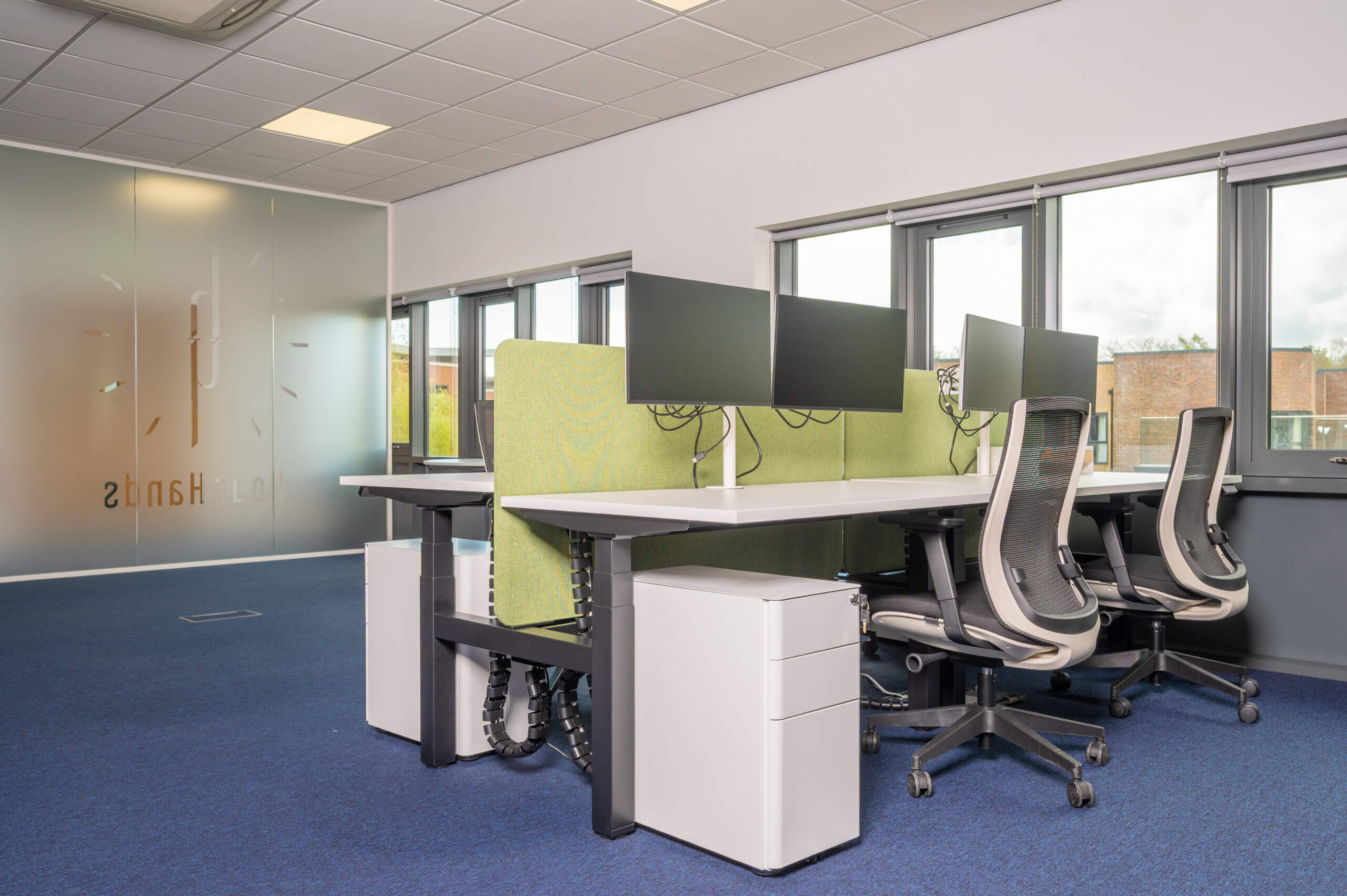 Why hot-desking might be the smartest move for your small business